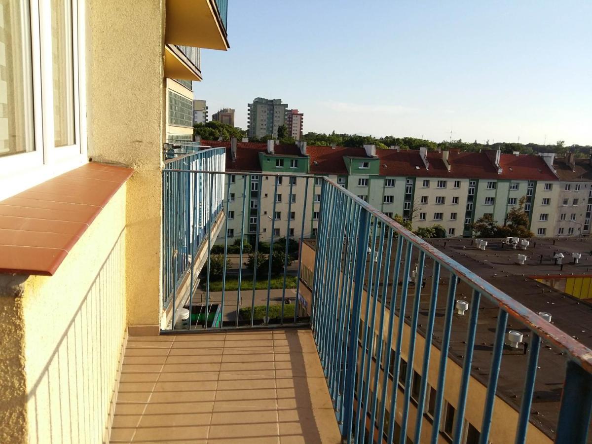 Apartament Ostrowskiego Daire Wroclaw Dış mekan fotoğraf